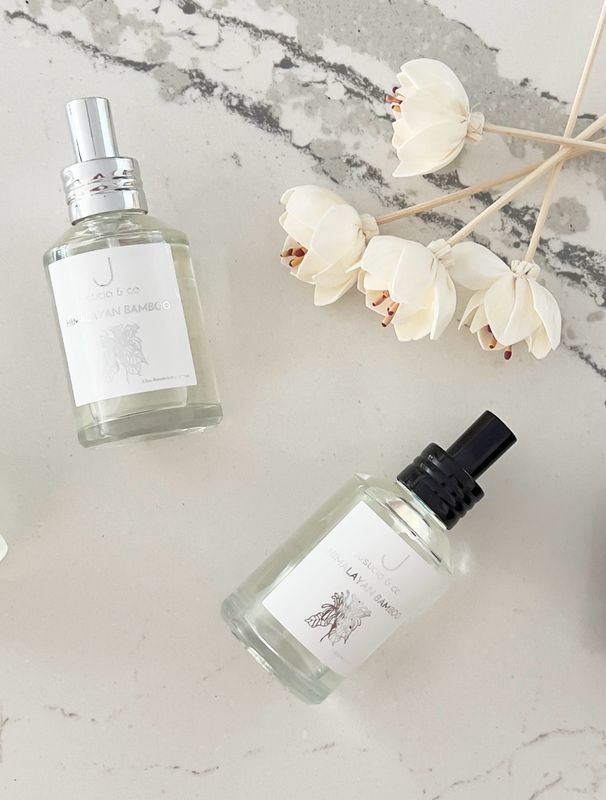 White Tea Onyx Room + Linen Spray 5oz