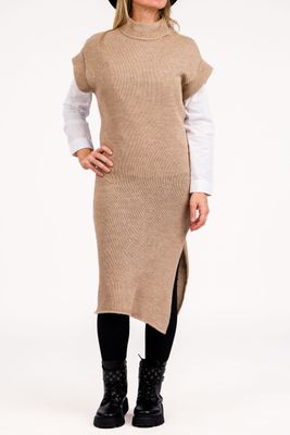 Vestes tipa kleita (zem ceļa) Vestes tipa kleita (zem ceļa)