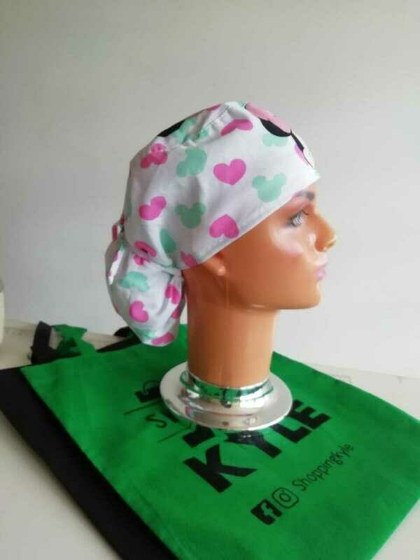 Gorro Minnie fondo Blanco