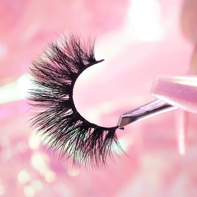Mink Eyelashes + Eyelash glue