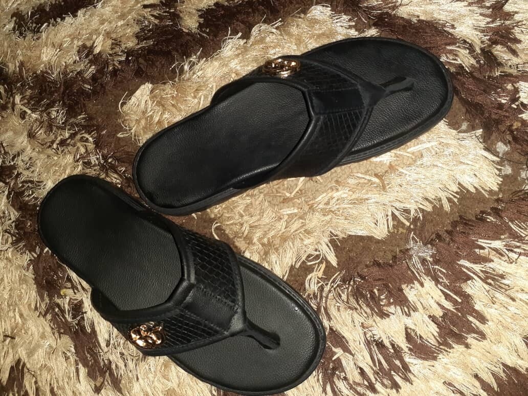 Palm slippers 