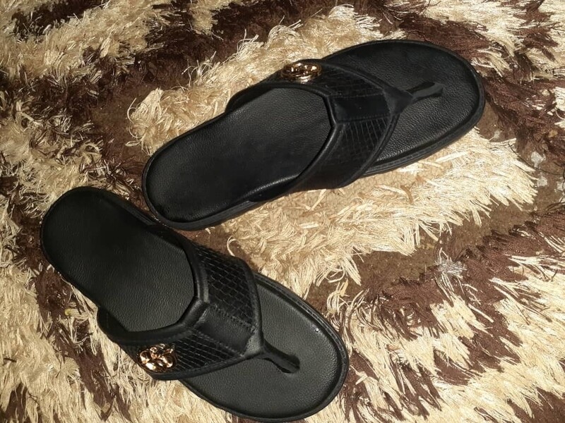 Palm slippers 
