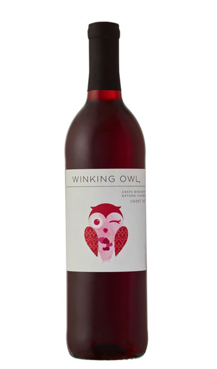Winking Owl Sweet Red Wine (750 ml)