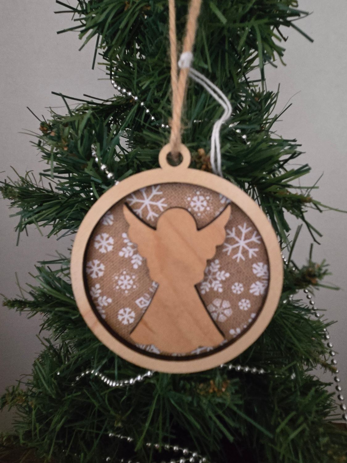 Clearance white snowflake wood ornament