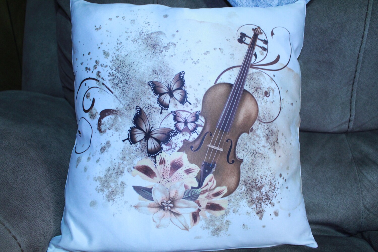 Violin Soft and Silky Pillow Cover