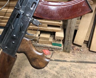 Commie tommy pistol grip