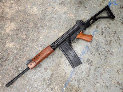 FAL SHORT Carbine Handguard