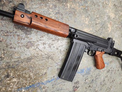 FAL SHORT Carbine Handguard