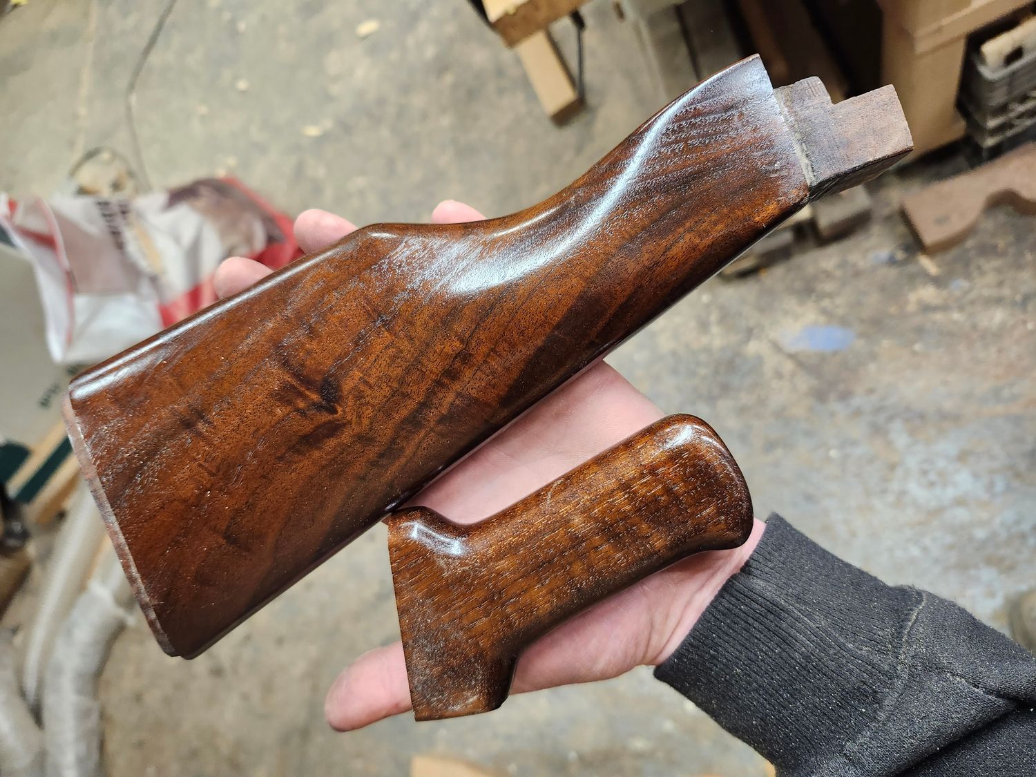 curly walnut stock and pistol grip for straight cut Mak-90
