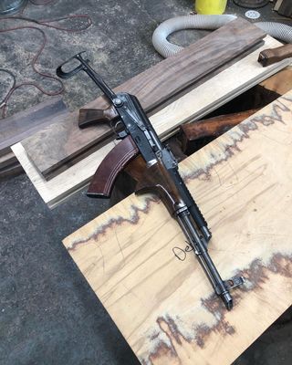 AKM Shark Fin Handguard