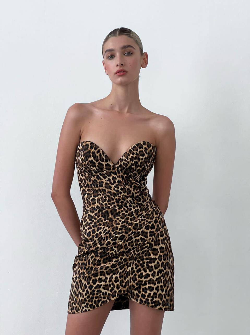 Корсетное платье-мини леопард L'endorphine 