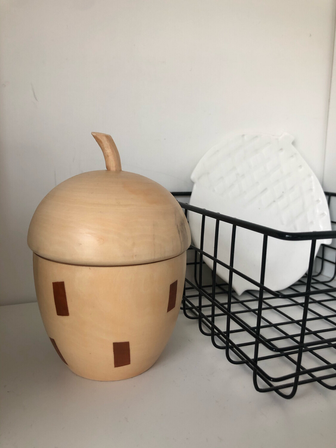 ACORN BOX