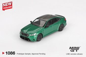 Mini GT BMW M5 Isle of Man Green Metallic