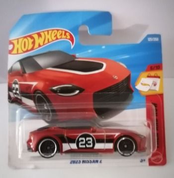 Hot Wheels Then and Now 2023 Nissan Z