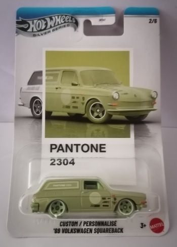 Hot Wheels Pantone '69 Volkswagen Squareback