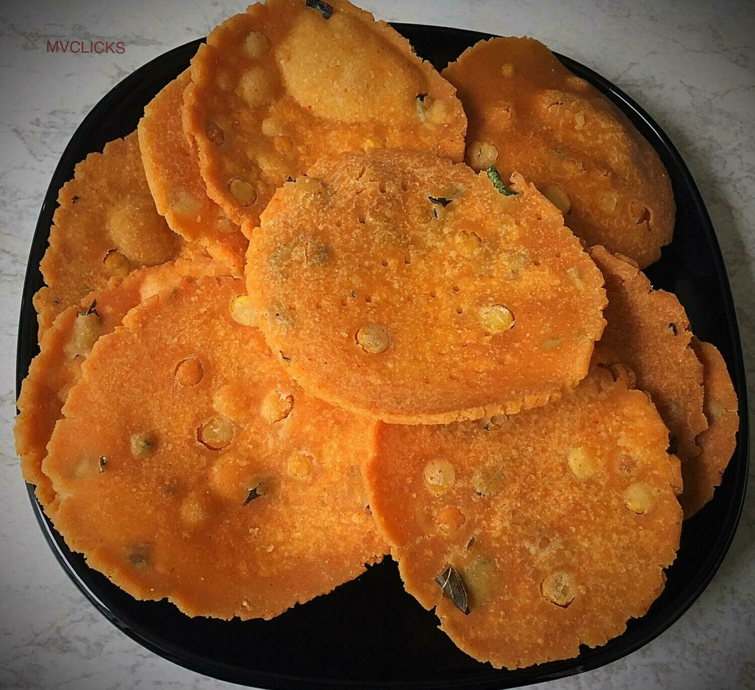 Thattai (Spice Crackers)