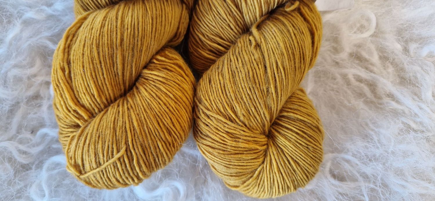 Wolle Kolibri Merino ockergelb