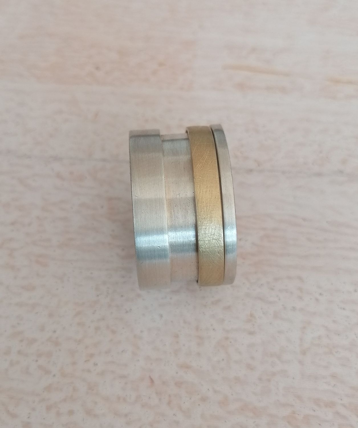 Ring bewegt
