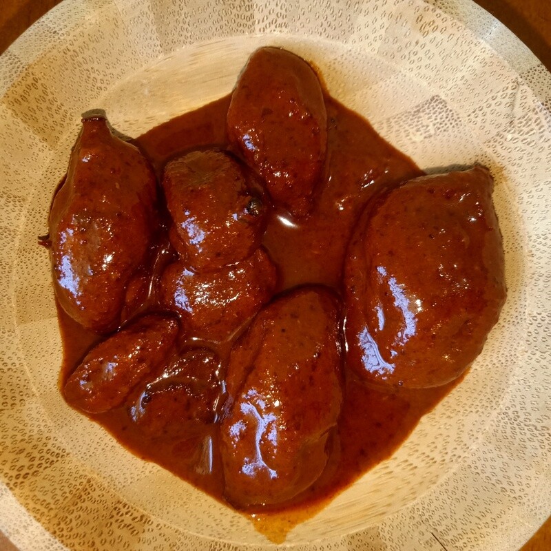 KADAGU MAANGAI / VADU MAANGAI ( TENDER BABY MANGOES )