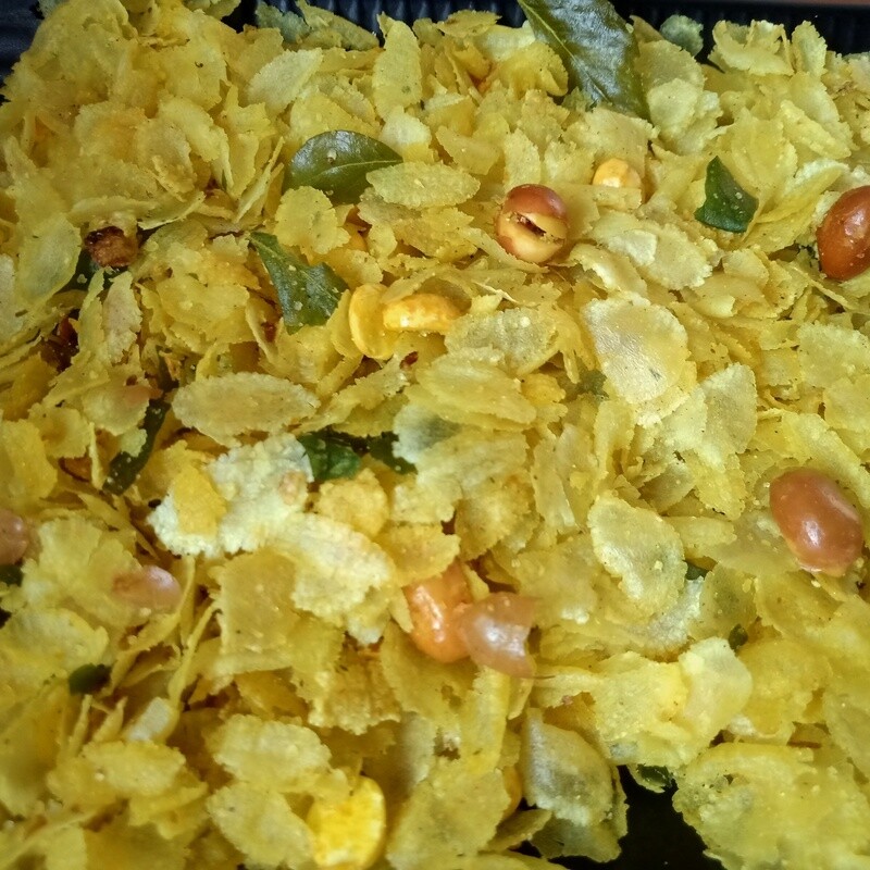 POHA CHIVDA / PATLA POHA MIXTURE Net Wt. 200 grams