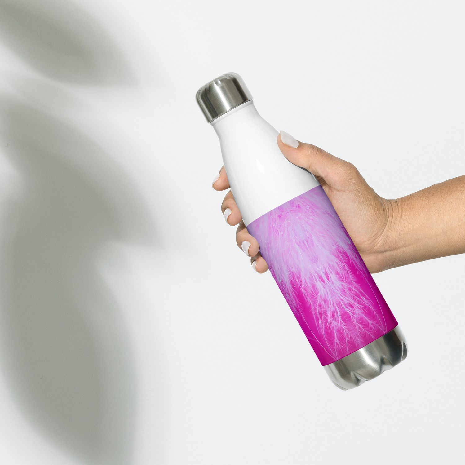 Insulated Stainless Steel Water Bottle with Feather Design - 17oz Leak-Proof Thermal Flask. Keeps Drinks Cold or Hot for hours.