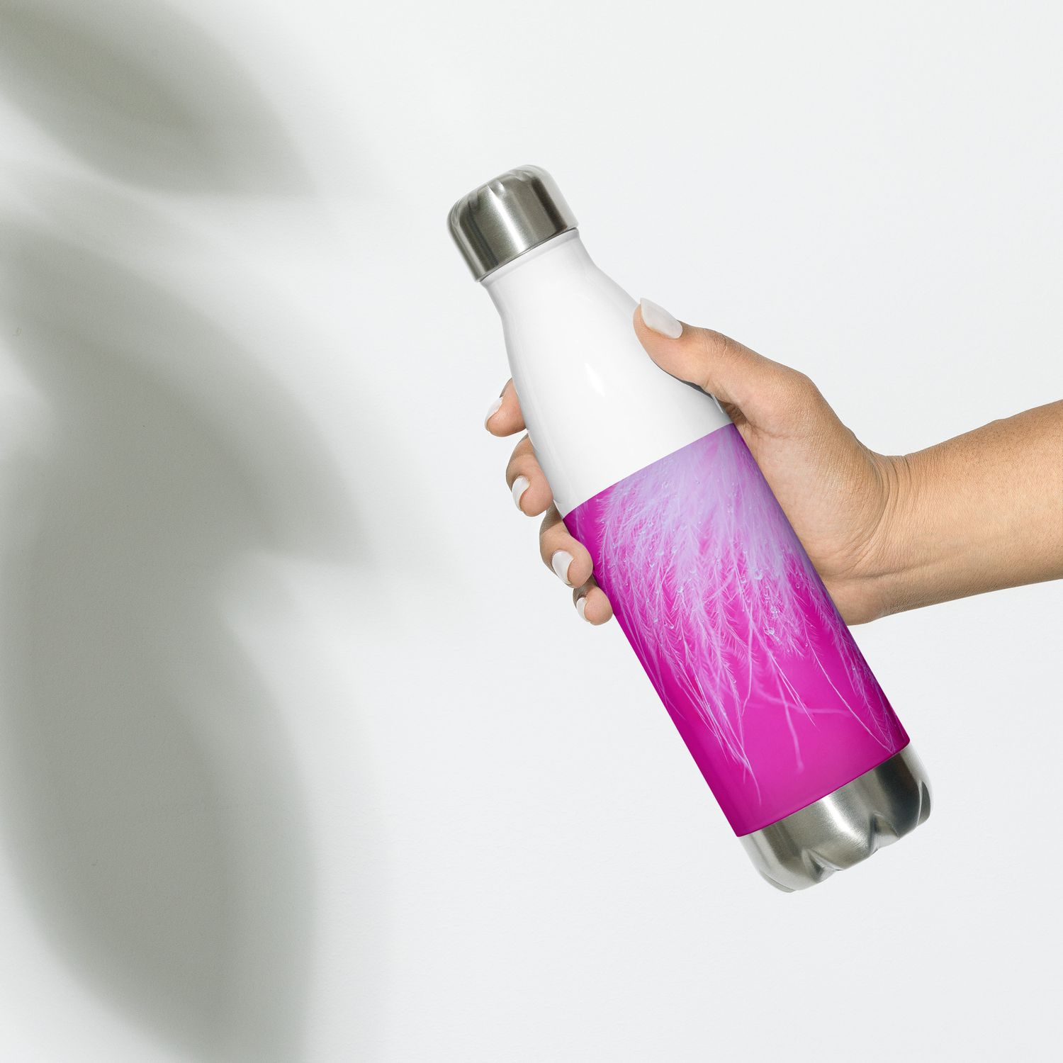 Insulated Stainless Steel Water Bottle with Feather Design - 17oz Leak-Proof Thermal Flask. Keeps Drinks Cold or Hot for hours.