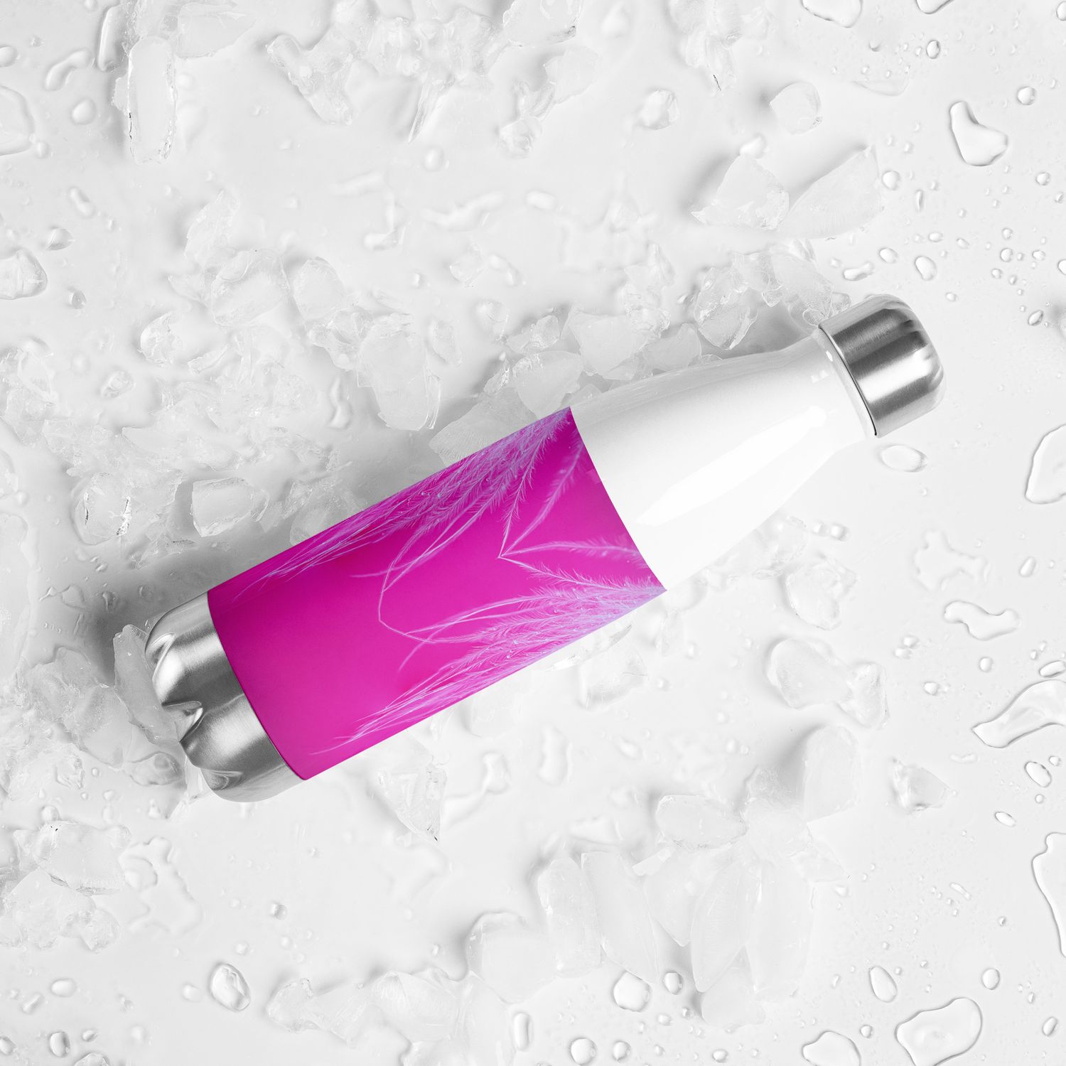 Insulated Stainless Steel Water Bottle with Feather Design - 17oz Leak-Proof Thermal Flask. Keeps Drinks Cold or Hot for hours.