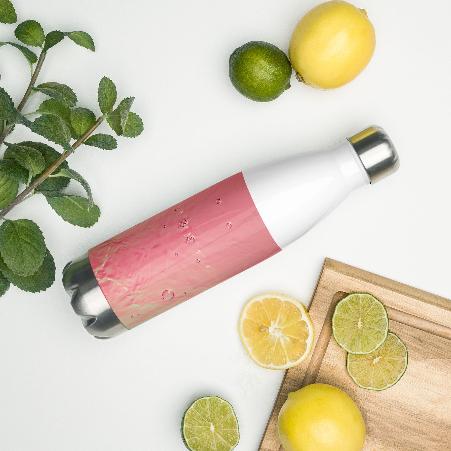 Insulated Stainless Steel Water Bottle with Water Design - 17oz Leak-Proof Thermal Flask. Keeps Drinks Cold or Hot for hours.