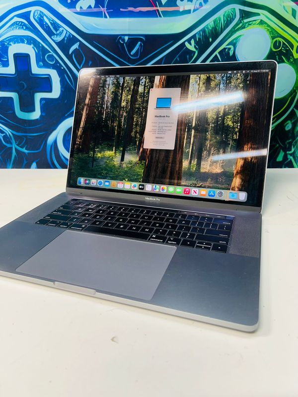 Apple MacBook Pro 15.4" (2019) | i7 6-Core | 16GB RAM | 512GB SSD