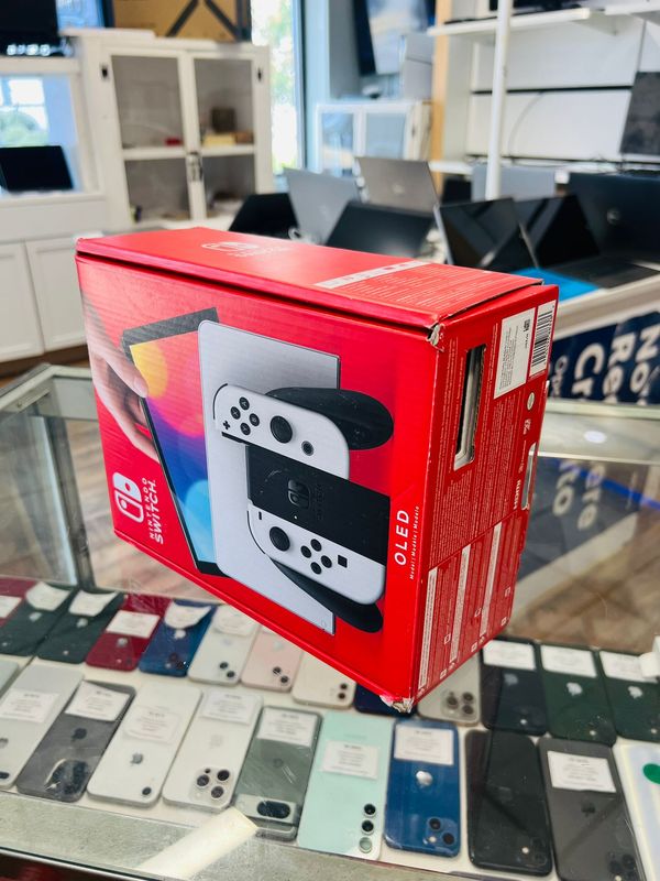 Nintendo Switch OLED | White Joy-Con Edition | Open Box | Like New
