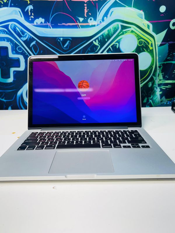 Apple MacBook Pro 13” (2015) | Core i5 | 16GB RAM | 256GB SSD | macOS Monterey