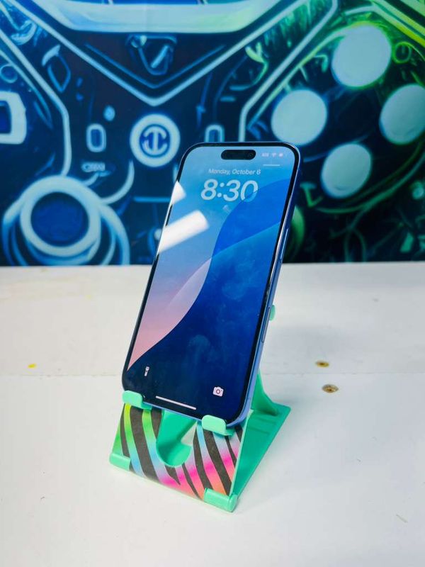 Apple iPhone 16 | 256GB | Blue | AT&amp;T / Cricket | 100% Battery Health