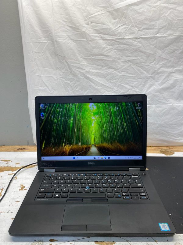 Dell Latitude E5470 | i5 6th Gen | 8GB RAM | 256GB M.2 SSD | Windows 11 Pro