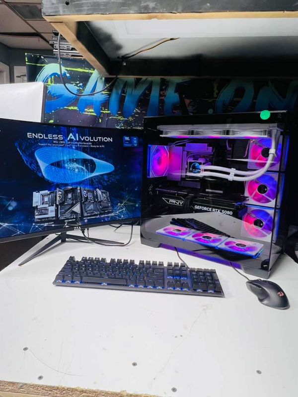 Gaming PC | Core Ultra 9 285 | RTX 5080 16GB | 64GB DDR5 | 4TB SSD | New