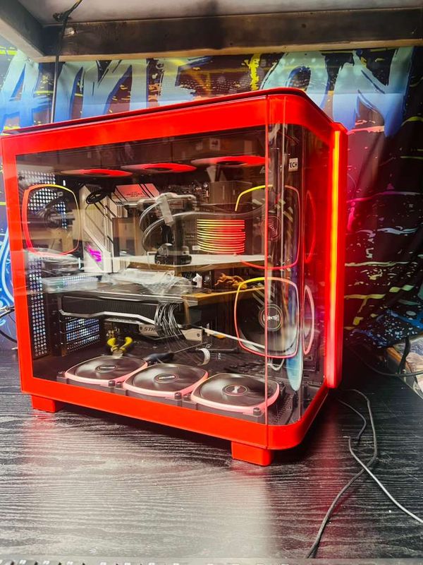 Gaming PC | Ryzen 9 7900X | RX 7900XT 20GB | 48GB DDR5 | 2TB SSD | New