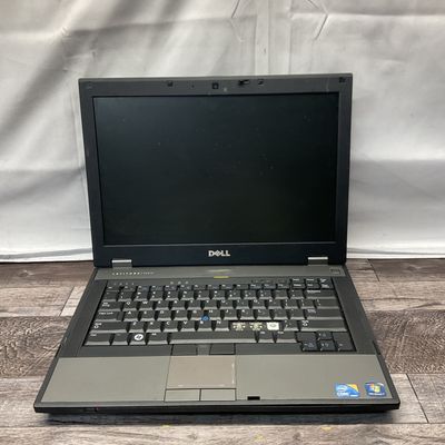 LAPTOPS FOR PARTS AND OTHER PIECES