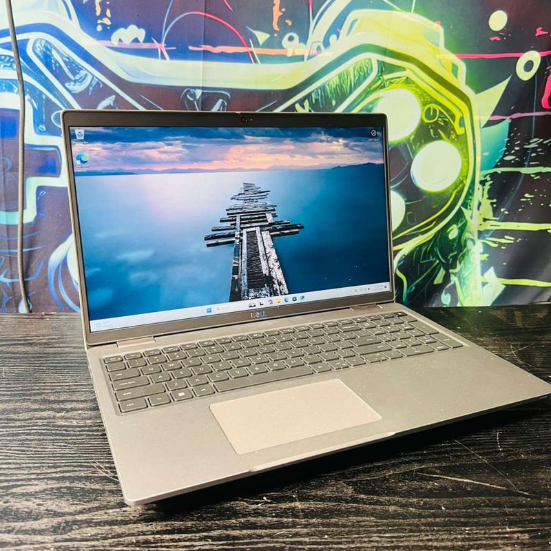 Dell Latitude 5520 | i7 11th Gen | 16GB RAM | MX450 2GB | Win 11 Pro