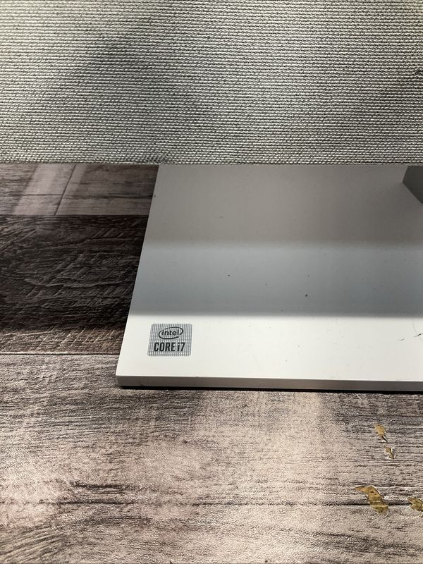 HP 27-d0072 All-in-One PC | Intel Core i7 10th Gen | NO SSD | Broken Screen | For Parts or Repair