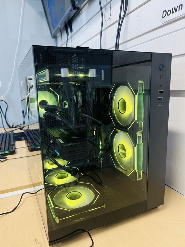 Gaming PC | i7-12700KF | RTX 5060 8GB | 32GB RAM | 512GB SSD + 1TB HDD | New