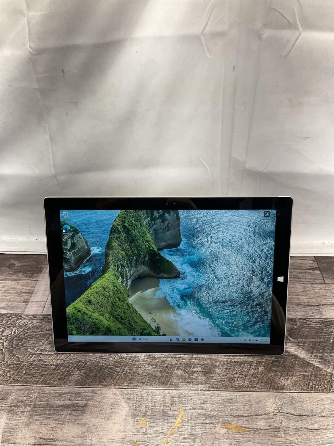 Microsoft Surface Pro 3 Tablet | Intel Core i5 4th Gen | 4GB RAM | 128GB SSD | Windows 11 Pro | As-Is