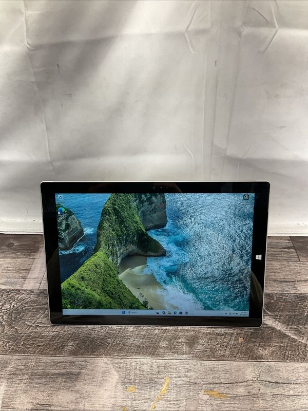 Microsoft Surface Pro 3 Tablet | Intel Core i5 4th Gen | 4GB RAM | 128GB SSD | Windows 11 Pro | As-Is