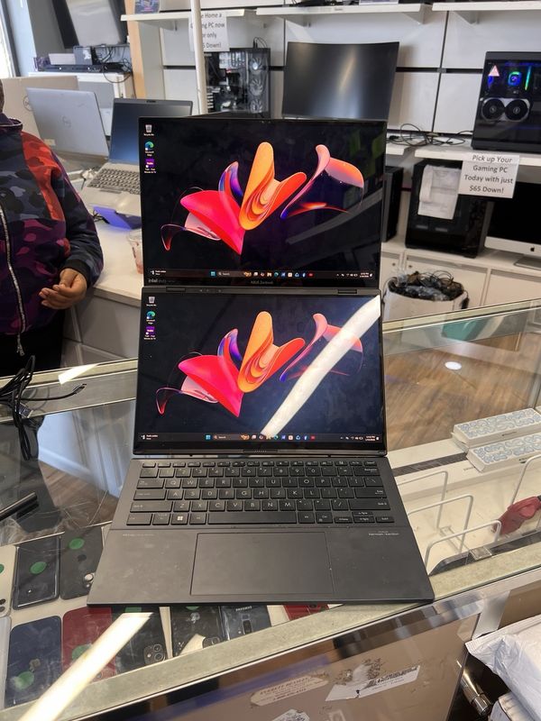 ASUS Zenbook Duo Dual Touchscreen Laptop | Intel Ultra 9 | 32GB RAM | 1TB SSD | Stylus Included