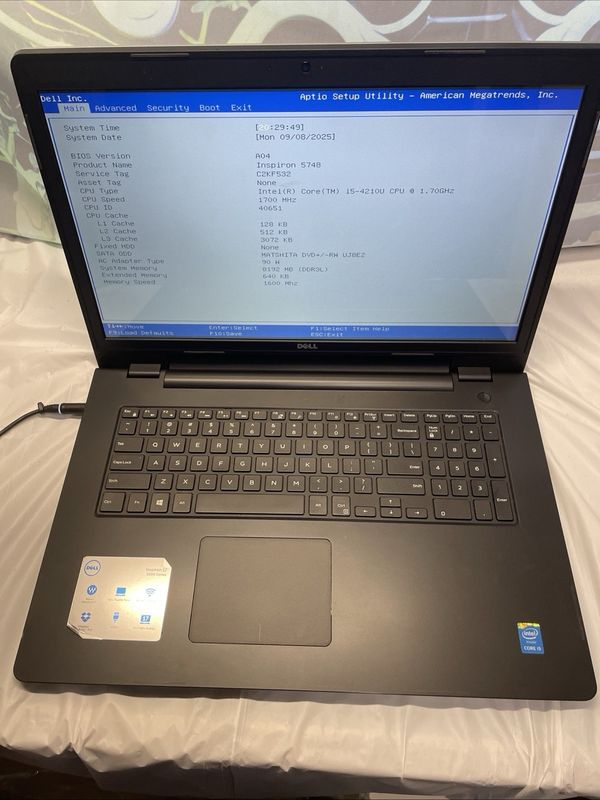 Dell Inspiron 17 5748 i5 4th Gen 8GB RAM 240GB SSD 17.3" Windows 11 Pro