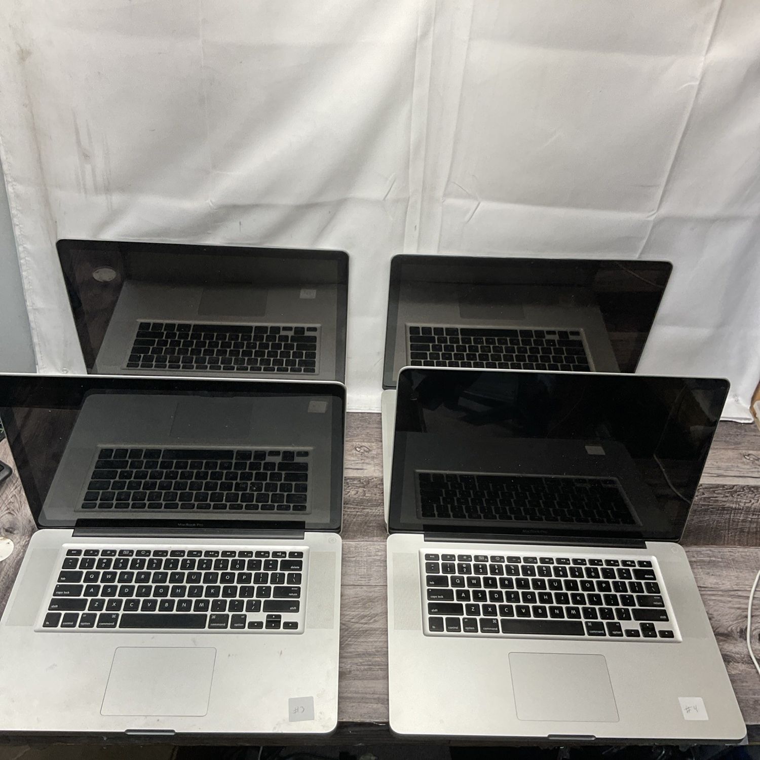 Lot of 4 Apple MacBook Pro 15" A1286 2009 Core 2 Duo Laptops No HDD