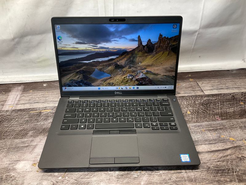 Dell Latitude 5400 – 14" Business Laptop, Core i5-8265U @ 1.60GHz 16GB RAM 128GB SSD Windows 11 Pro