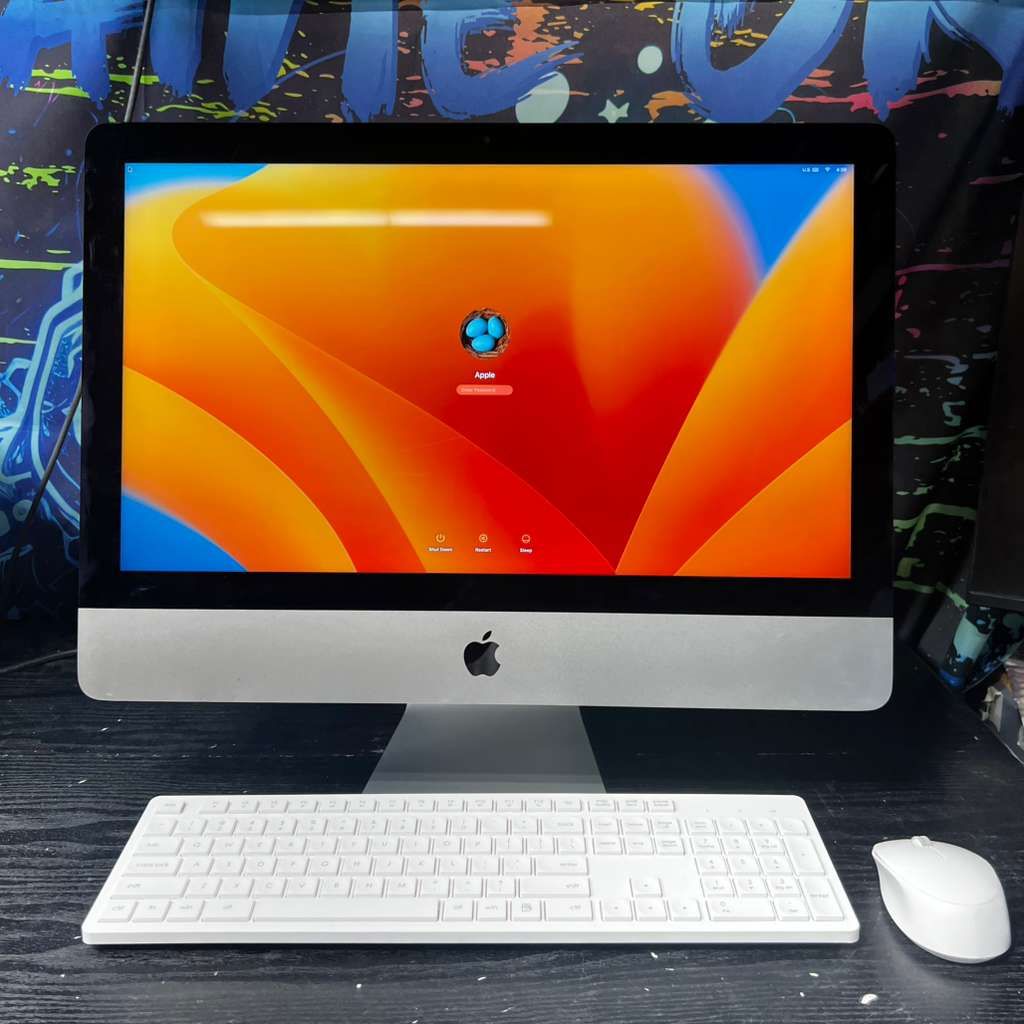 Apple iMac 2017 | i5 3.0GHz | 16GB RAM | 256GB SSD | Radeon Pro 555