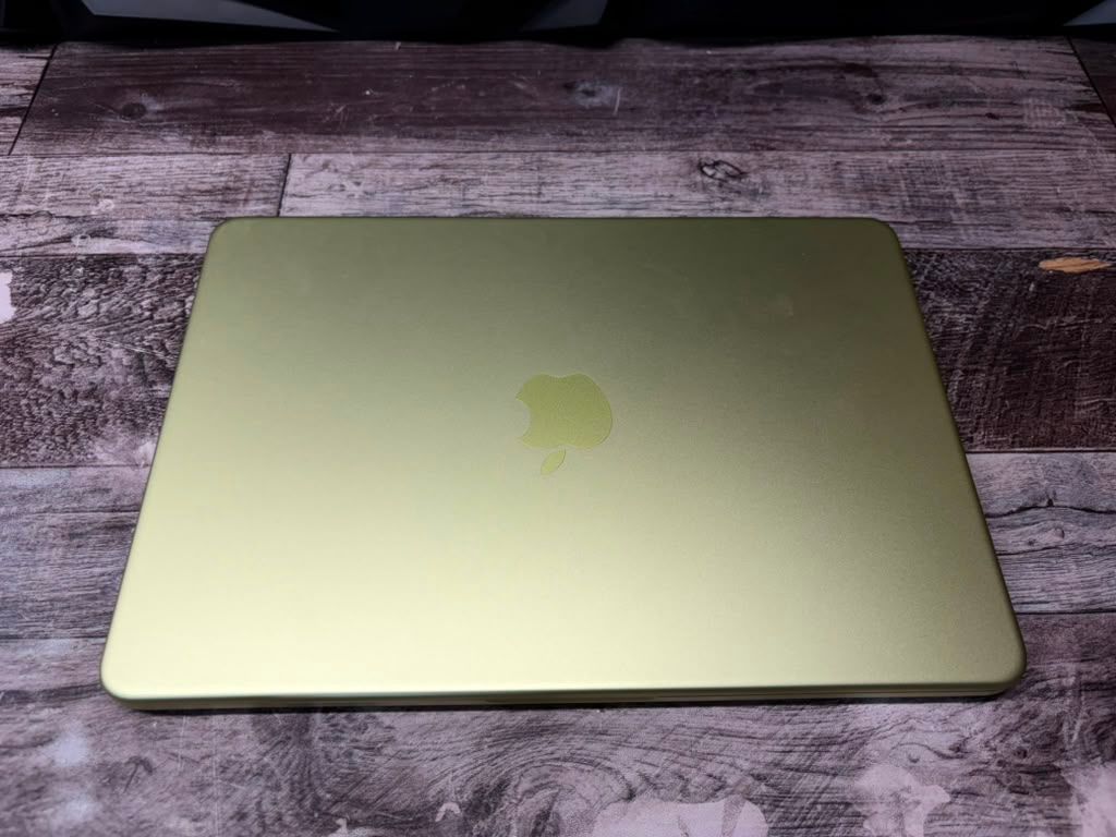 Apple MacBook Neo A2 A18 Pro 8GB RAM 512GB SSD 13" Liquid Retina
