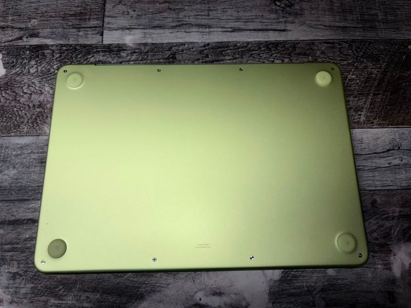 Apple MacBook Neo A2 A18 Pro 8GB RAM 512GB SSD 13" Liquid Retina