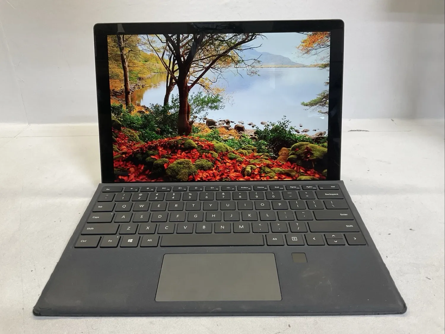 Microsoft Surface Pro 6 i7 16GB RAM 512GB SSD Touchscreen
