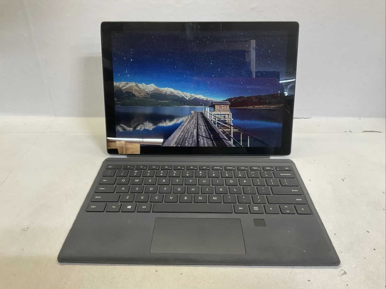 Microsoft Surface Pro 6 i7 16GB RAM 512GB SSD Touchscreen